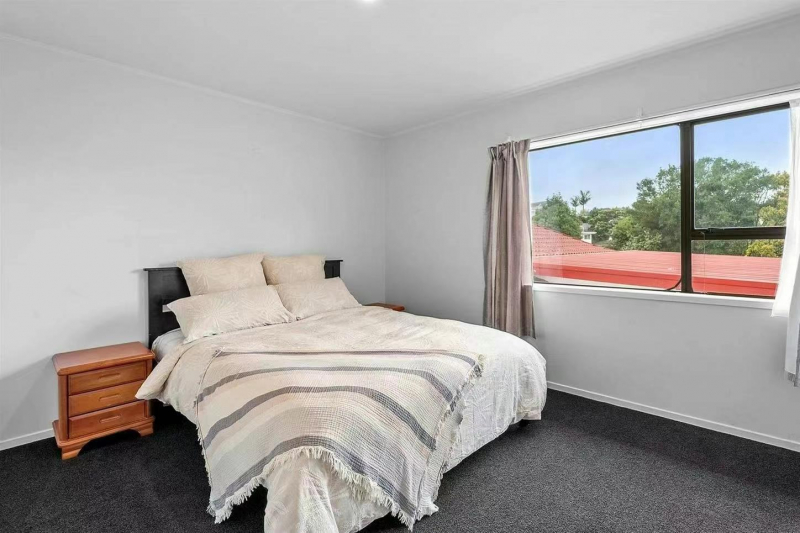 House for Sale in Auckland North Shore