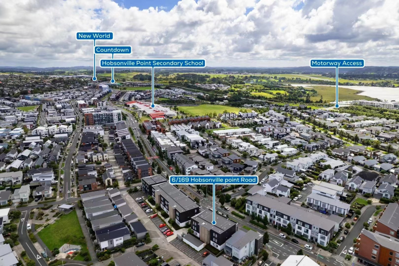 Apartment for Sale in Auckland Waitakere City